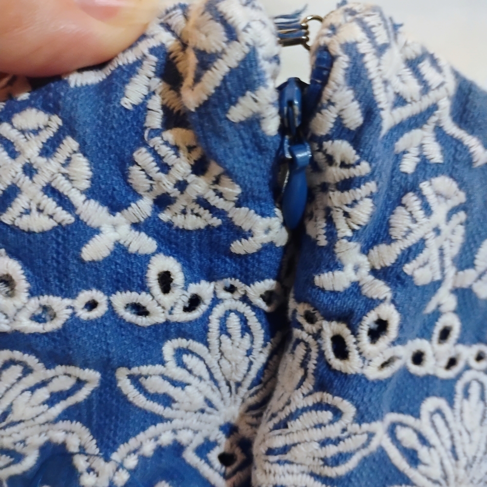LOFT Blue and White Mini Skirt - Picture 6 of 9